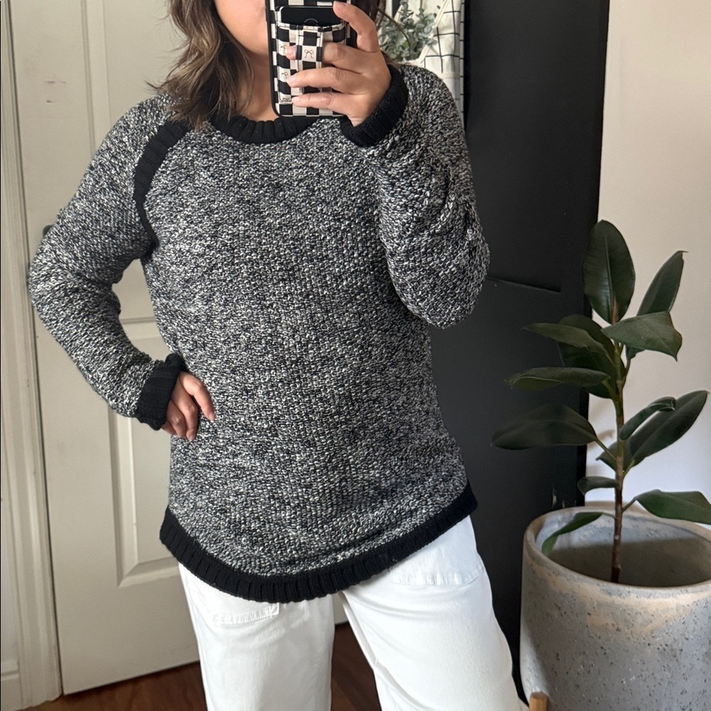 Lululemon Passage Wool Sweater. Size L Black Angel Wing - Picture 9 of 12